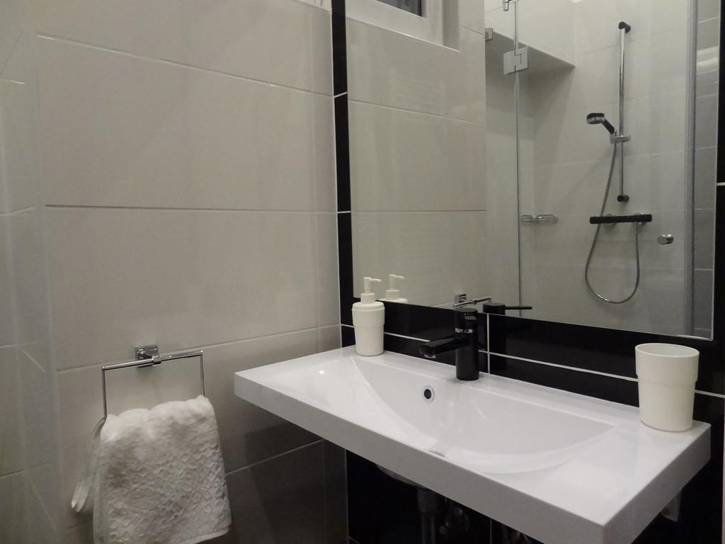 Erzsebet Boulevard Apartment بودابست الغرفة الصورة
