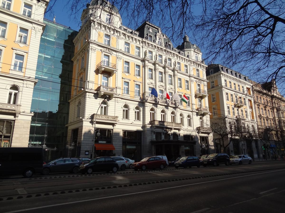 Erzsebet Boulevard Apartment بودابست المظهر الخارجي الصورة